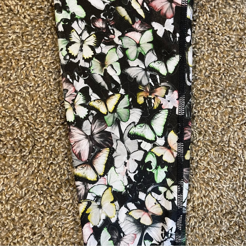Alo Yoga Gypset Goddess Leggings Black Butterfly Women’s Size Small 27” Athletic - Picture 3 of 9